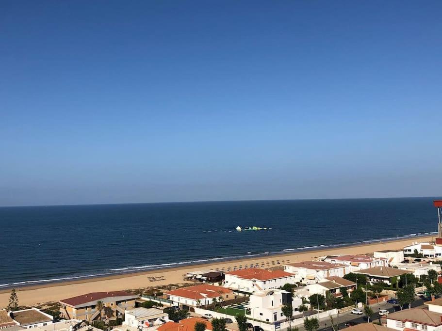Atico Con Vistas Al Mar Apartment Punta Umbria Luaran gambar